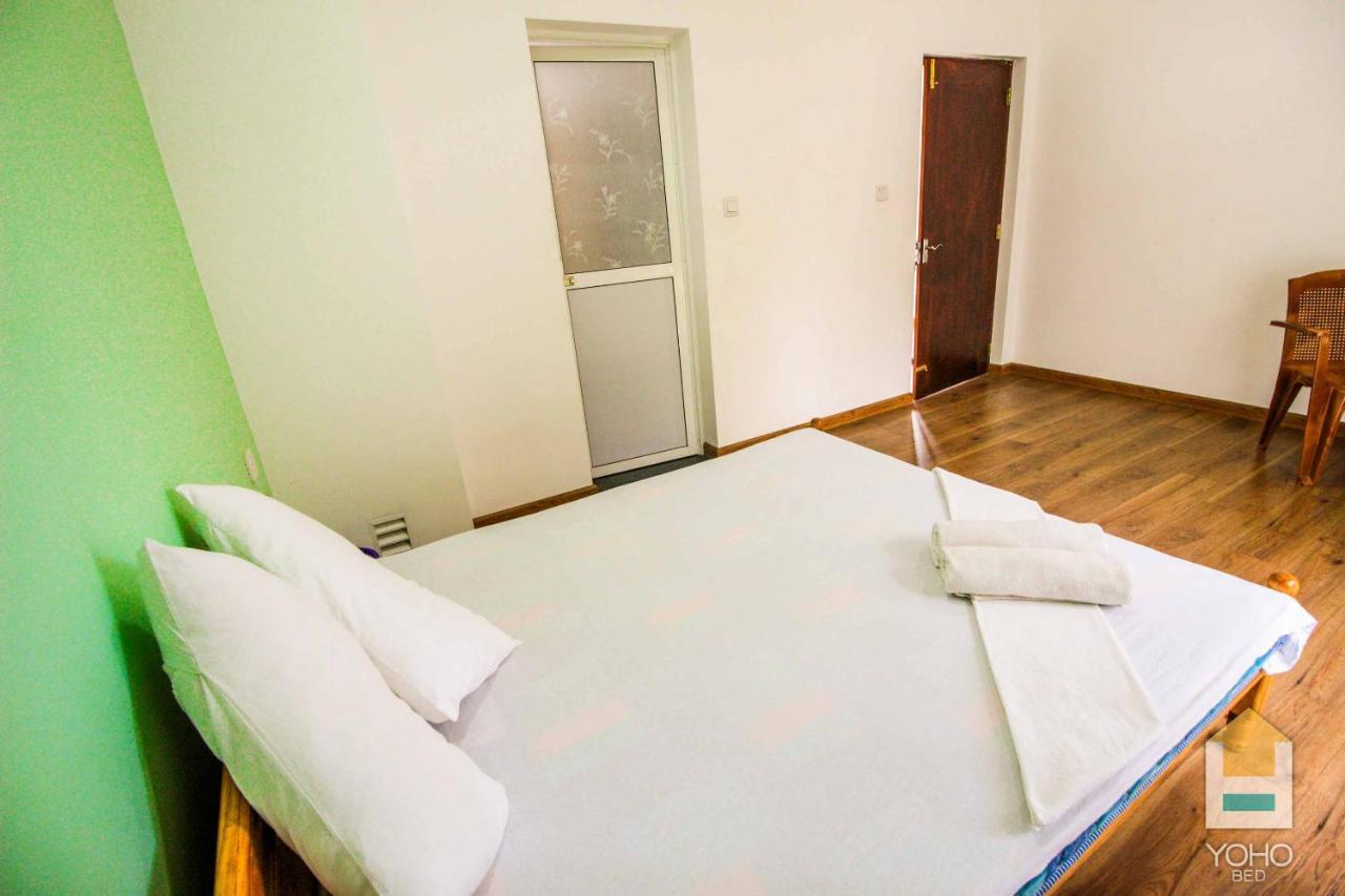 Yoho White Siri Hotel Panadura Kültér fotó