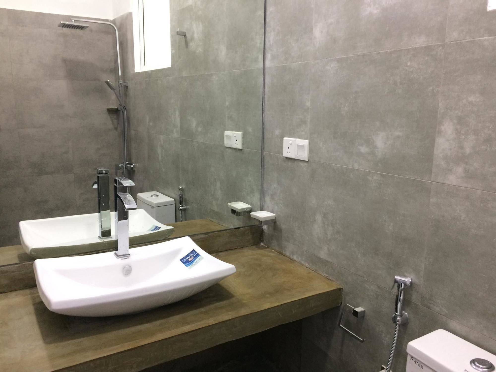 Yoho White Siri Hotel Panadura Kültér fotó